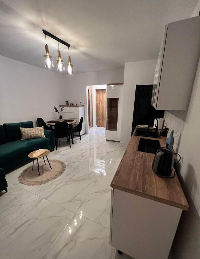 Pila- Balkon-3 Osoby-2 Lozka-Przytulny Apartament Luaran gambar